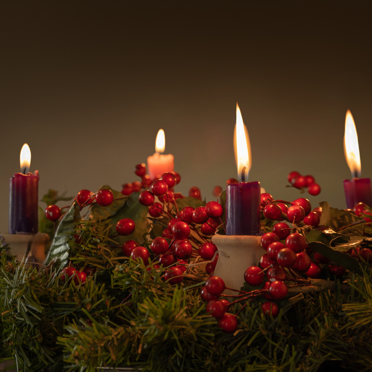 advent candles and wreaths